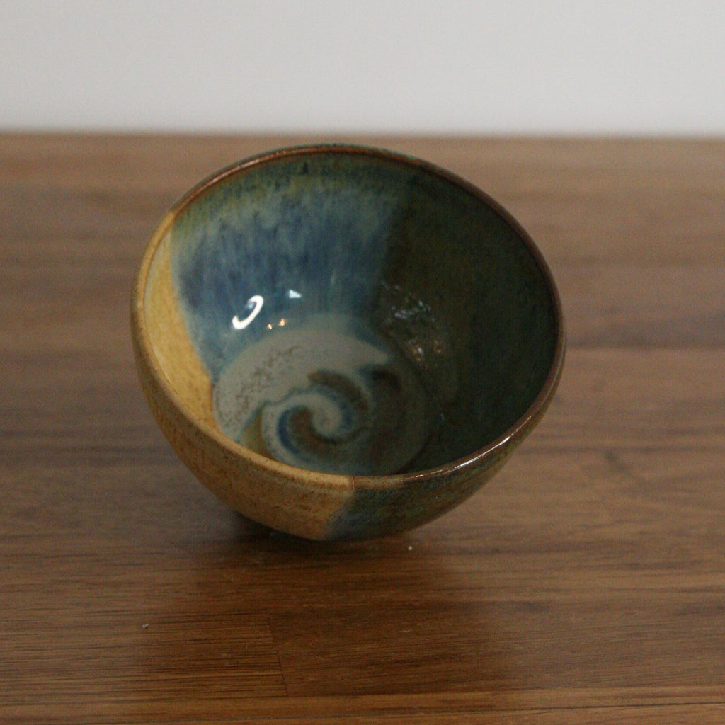 Dip Bowl — Rocky Hillside