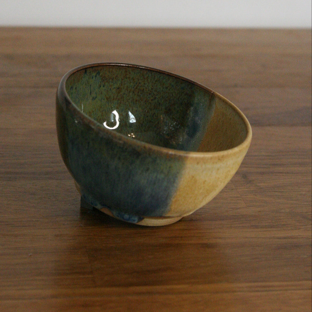 Dip Bowl — Rocky Hillside