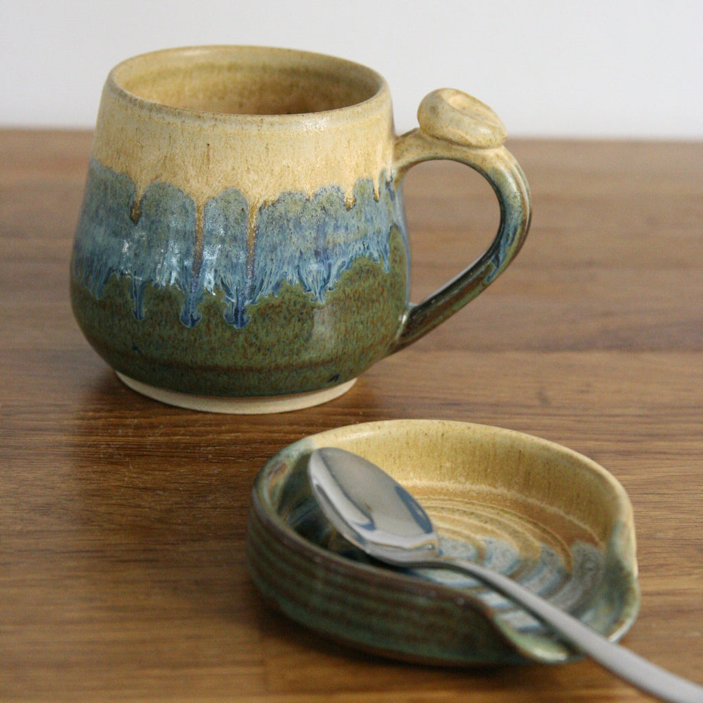 Teaspoon Rest — Rocky Hillside