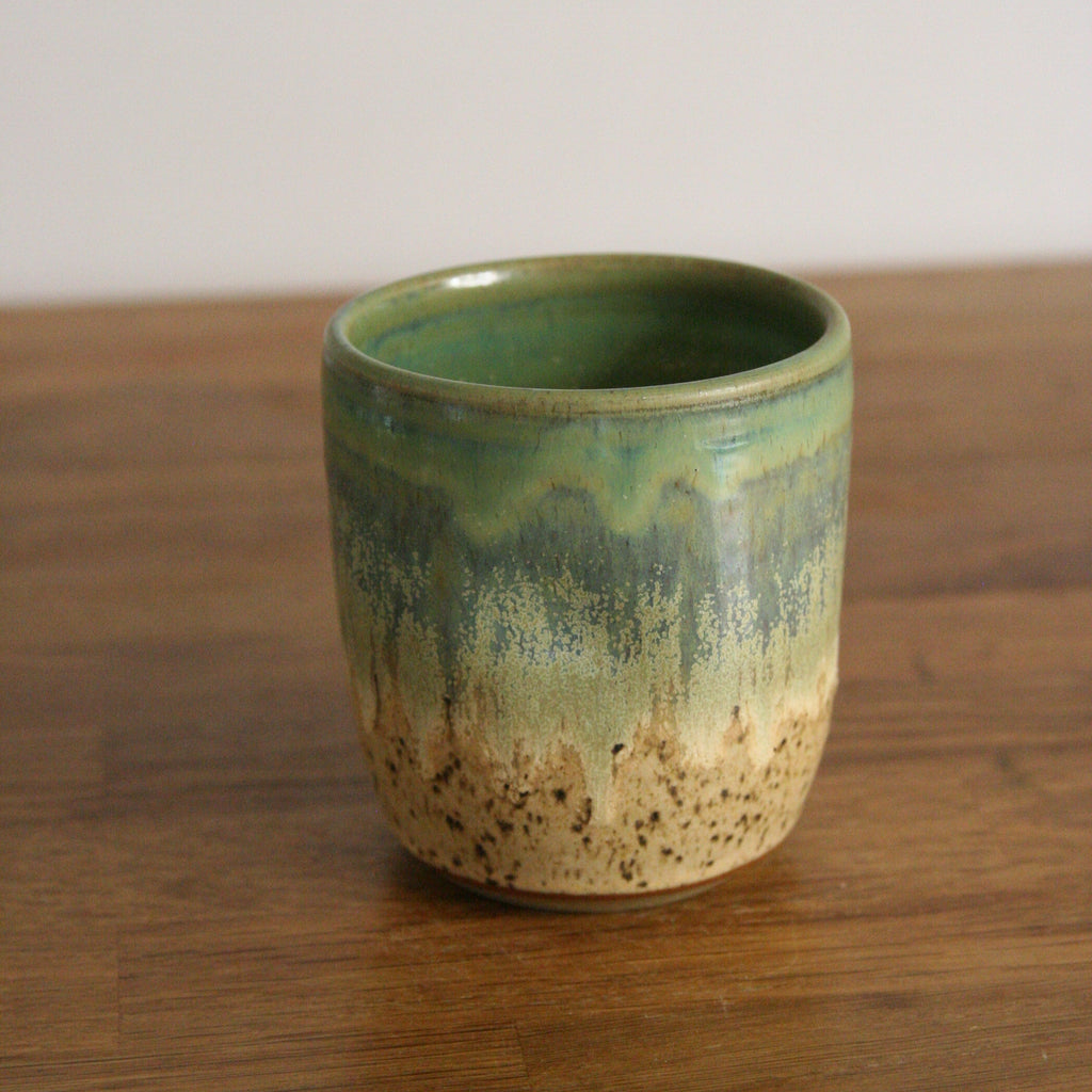 Thumb Cup — Woodland