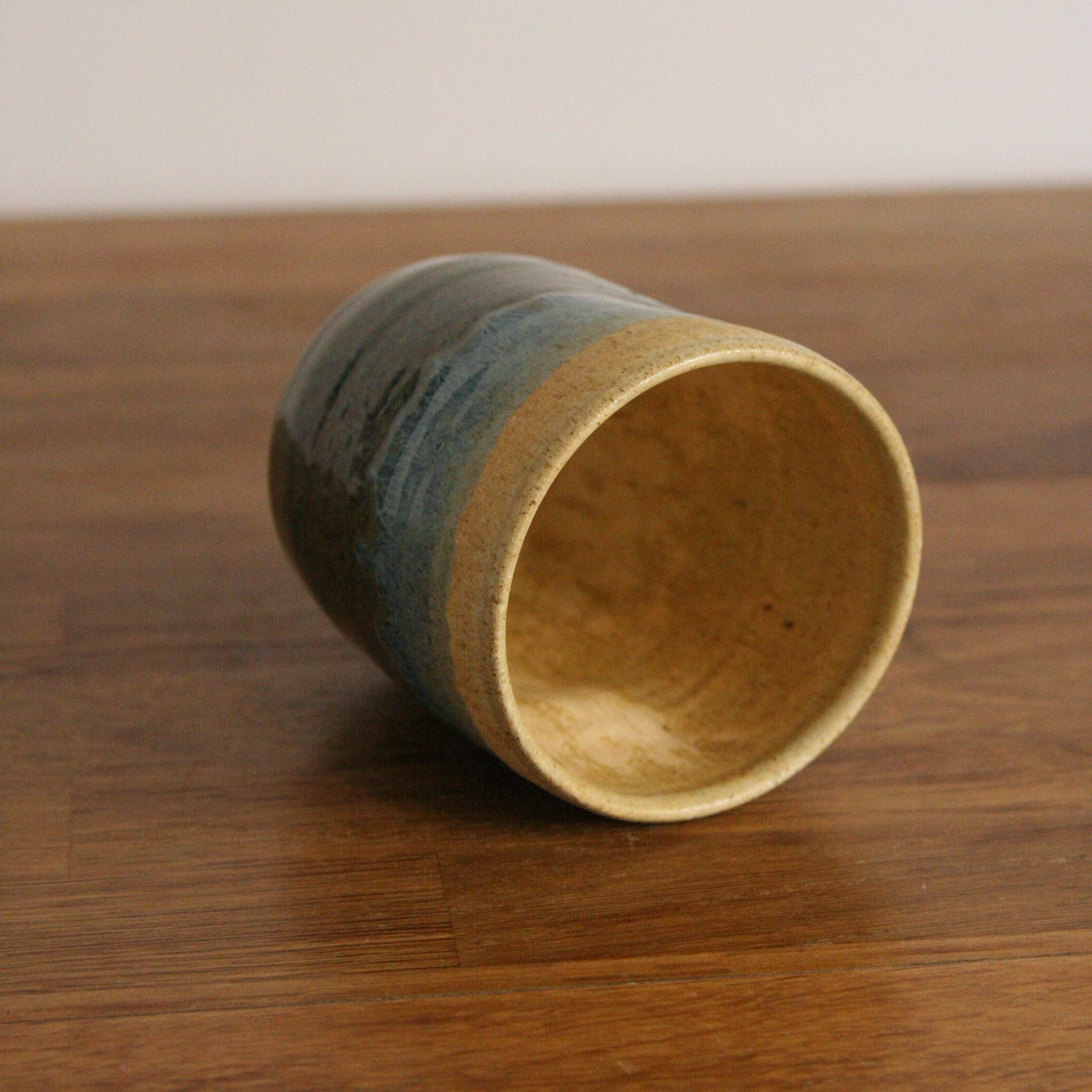 Thumb Cup — Rocky Hillside